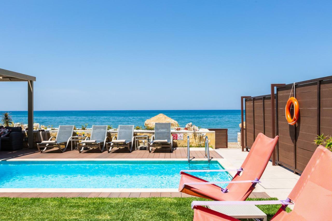 Espera Luxury Beach Front Residence With Pool & Bbq, By Thinkvilla העיירה רתימנו מראה חיצוני תמונה