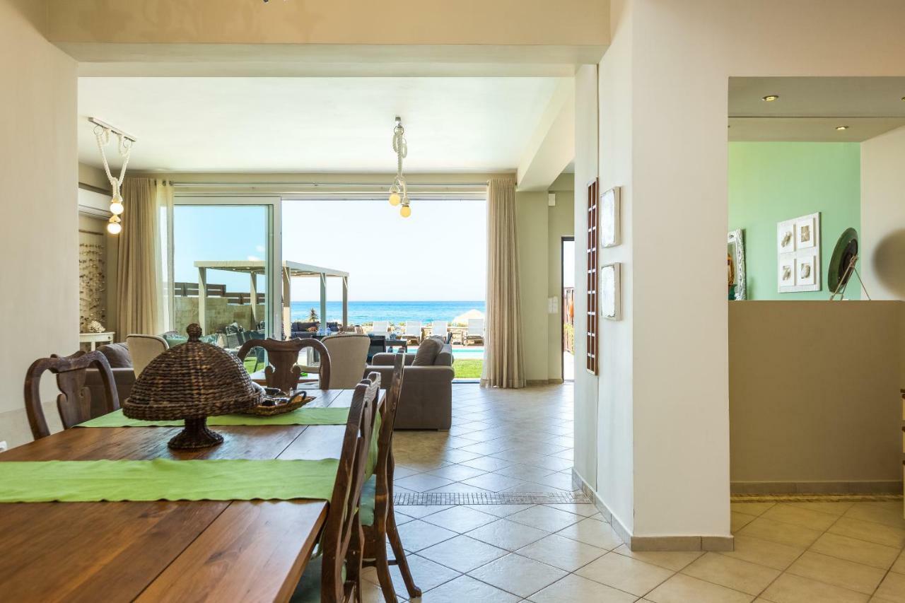 Espera Luxury Beach Front Residence With Pool & Bbq, By Thinkvilla העיירה רתימנו מראה חיצוני תמונה